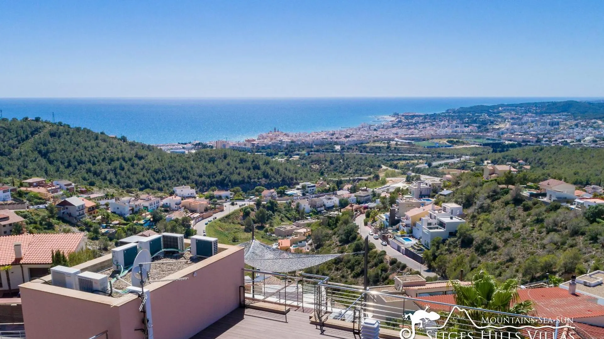 Stylish Villa Havana With Sea Views, Private Pool & A/C Sitges