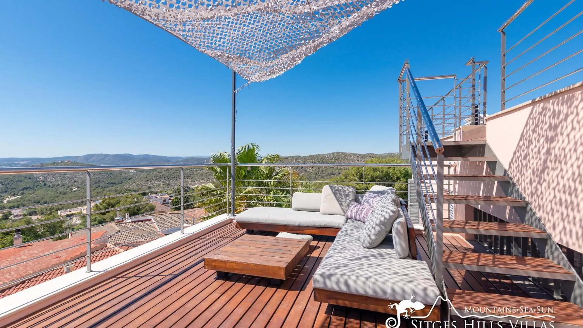 Stylish Villa Havana With Sea Views, Private Pool & A/C Sitges