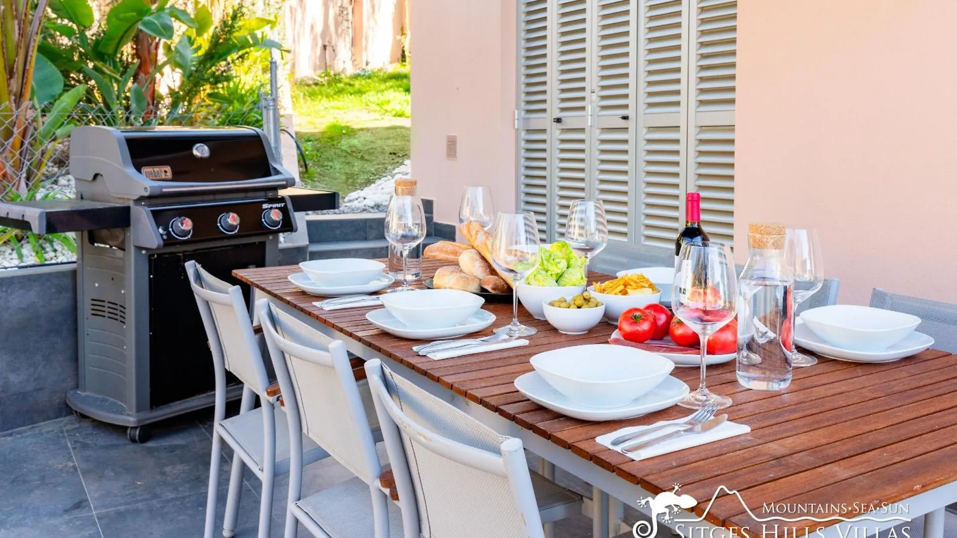 Stylish Villa Havana With Sea Views, Private Pool & A/C Sitges Spain