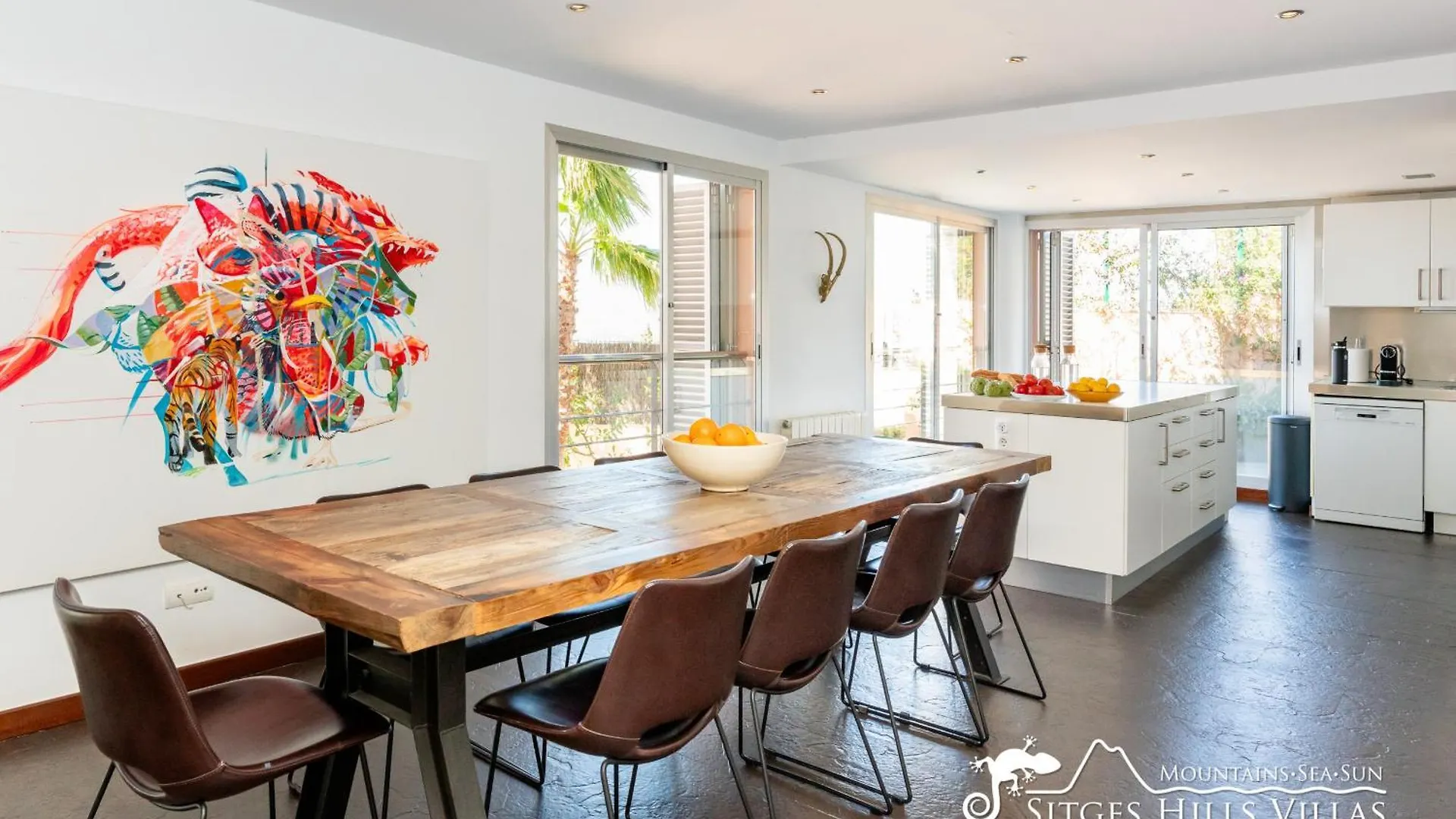 Stylish Villa Havana With Sea Views, Private Pool & A/C Sitges