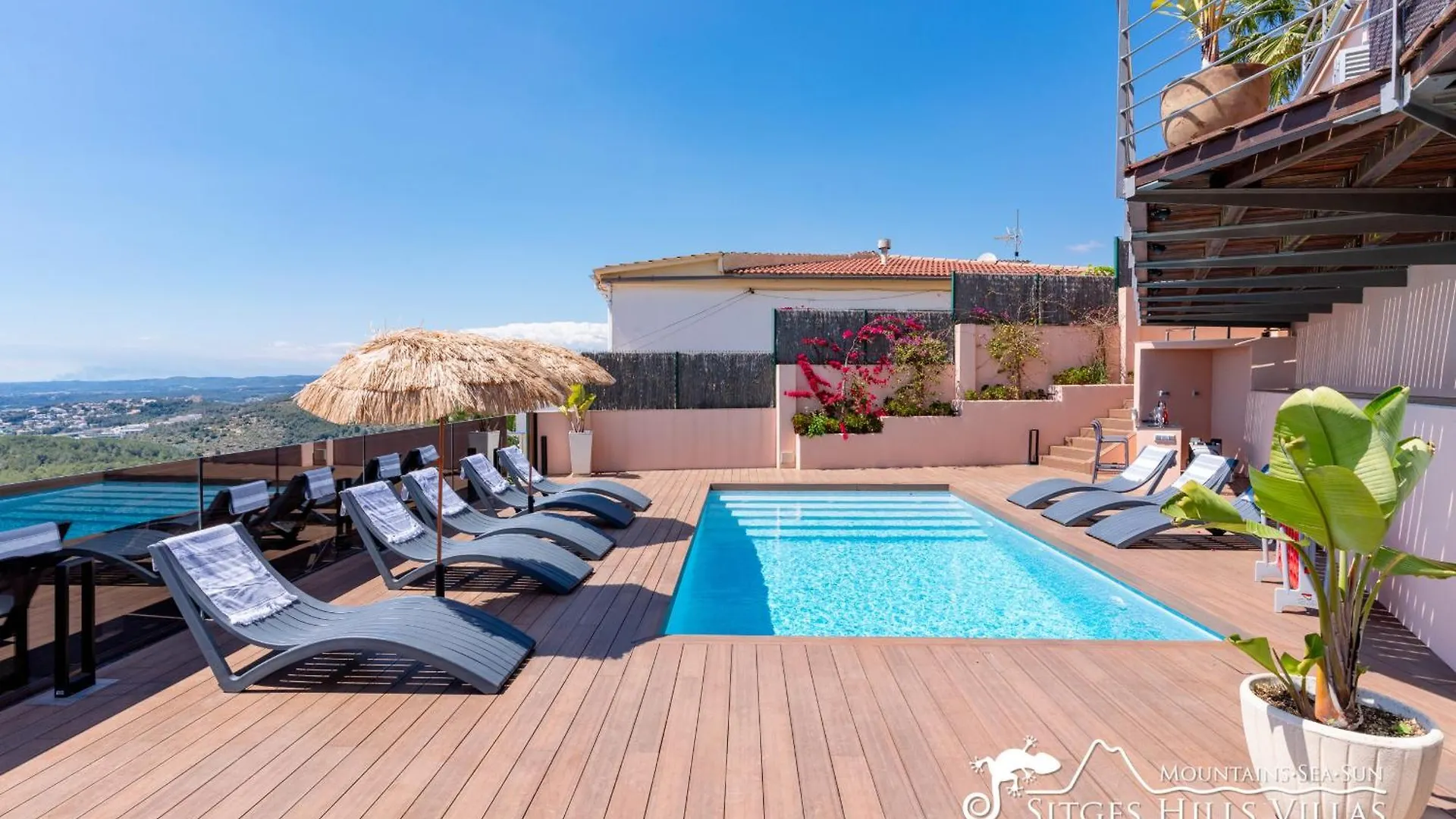 Stylish Villa Havana With Sea Views, Private Pool & A/C Sitges Spain